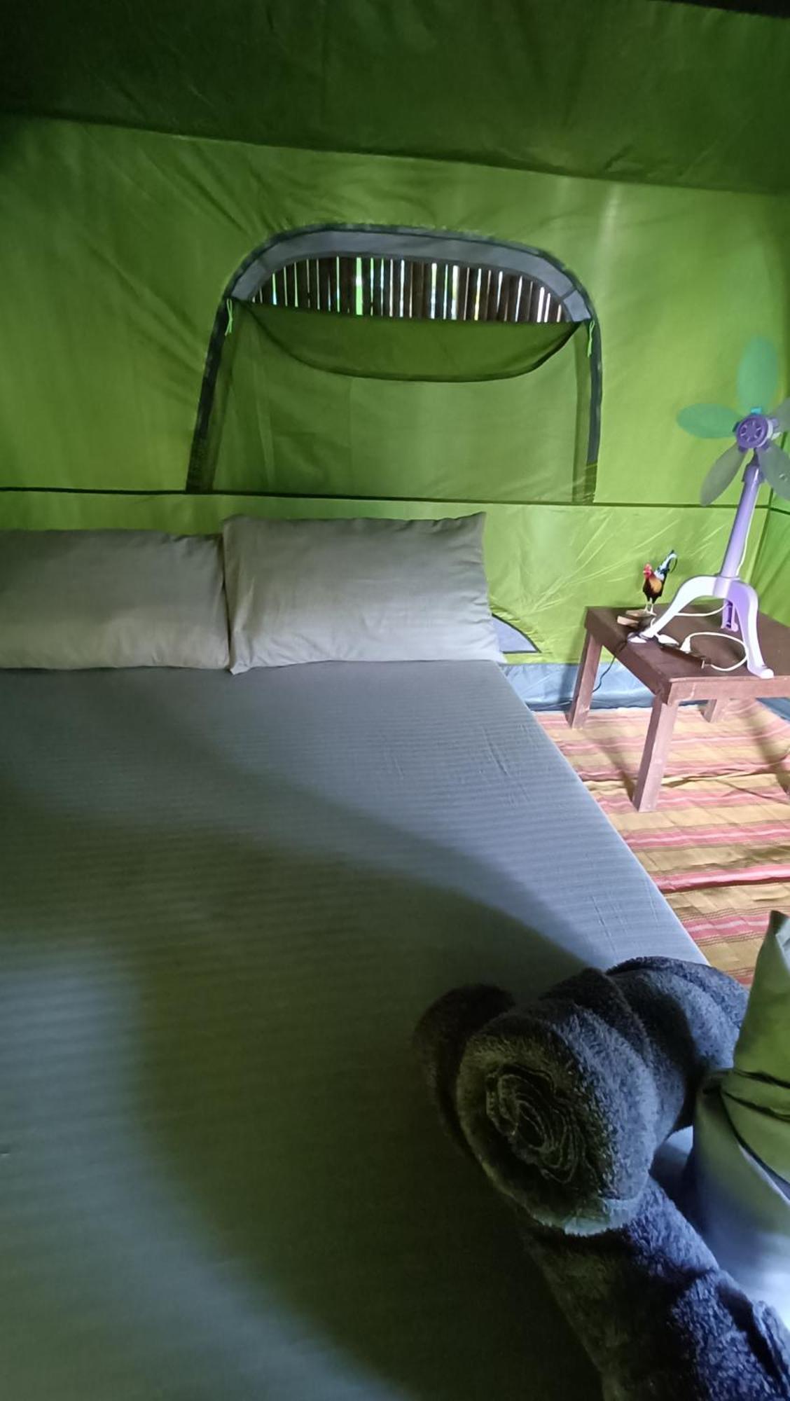 Tony'S Country Glamping With Chalet With Private Wash Room Accommodation El Nido Buitenkant foto